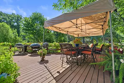 1721  September Dr, Racine, WI 53402 - Photo 11