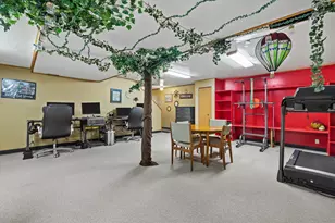1721 September Dr, Racine, WI 53402 - Photo 25