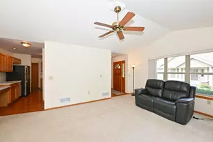 N24W24000 Brandon Oaks Dr, Pewaukee, WI 53072 - Photo 3