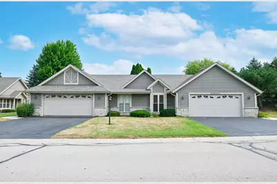 N24W24000  Brandon Oaks Dr #A, Pewaukee, WI 53072 - Photo 23