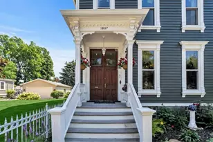 1037 College Ave, Racine, WI 53403 - Photo 3