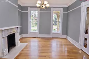 1037 College Ave, Racine, WI 53403 - Photo 9