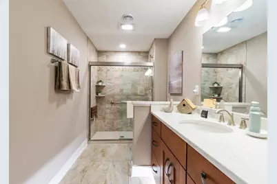6219 S Delora Ct, New Berlin, WI 53151 - Photo 27
