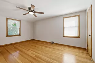 7212 Aetna Ct, Wauwatosa, WI 53213 - Photo 25