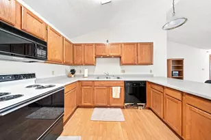 702 Shepherds Dr, West Bend, WI 53090 - Photo 11