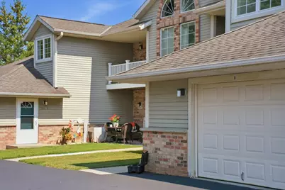 702  Shepherds Dr #8, West Bend, WI 53090 - Photo 27