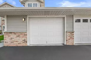 702 Shepherds Dr, West Bend, WI 53090 - Photo 29
