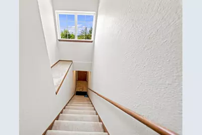 702  Shepherds Dr #8, West Bend, WI 53090 - Photo 3