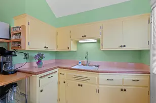539 N 64th St, Wauwatosa, WI 53213 - Photo 23
