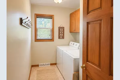 15130 W Burleigh Rd, Brookfield, WI 53005 - Photo 13