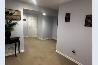 604 S Woodpine Dr, Elkhorn, WI 53121 - Photo 11