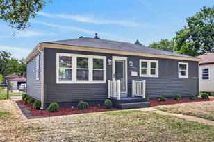 8127 W Glen Ave, Milwaukee, WI 53218 - Photo 3