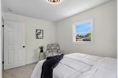 8127 W Glen Ave, Milwaukee, WI 53218 - Photo 19