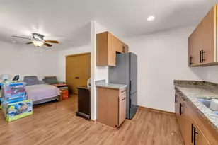 302 Graham St, Racine, WI 53405 - Photo 27