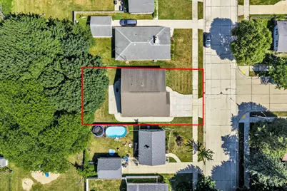 302  Graham St, Racine, WI 53405 - Photo 43