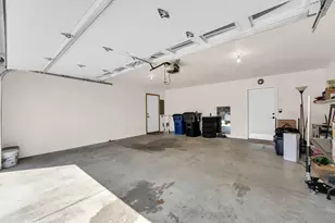 302 Graham St, Racine, WI 53405 - Photo 33