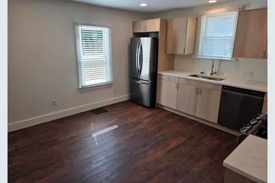 311 N Eighth St, Delavan, WI 53115 - Photo 9