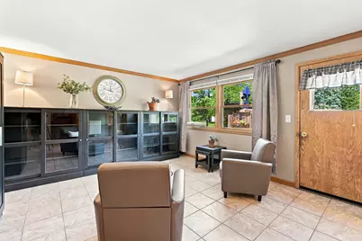6712  Manchester Dr, Greendale, WI 53129 - Photo 21