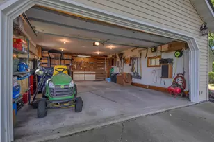 W5602 Lost Arrow Rd, Byron, WI 54937 - Photo 23