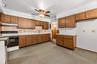 1448 N 12th Ave, West Bend, WI 53090 - Photo 27