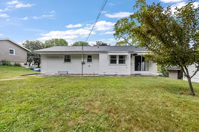 1448 N 12th Ave, West Bend, WI 53090 - Photo 11