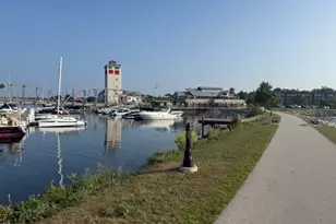 210 N Joliet Ave, Sturgeon Bay, WI 54235 - Photo 11