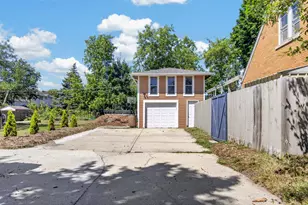 3040 Meachem Rd, Racine, WI 53405 - Photo 3