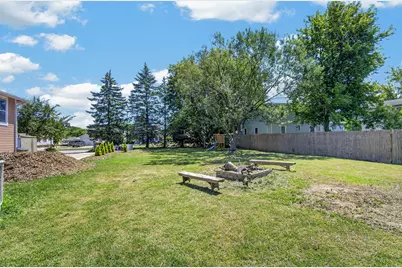 3040  Meachem Rd, Racine, WI 53405 - Photo 23