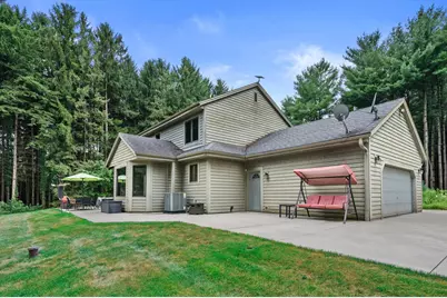 N9380  Swanson Rd, Troy, WI 53120 - Photo 11