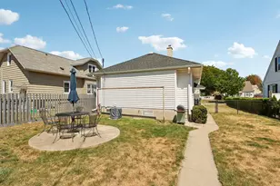 2361 S 65th St, West Allis, WI 53219 - Photo 19