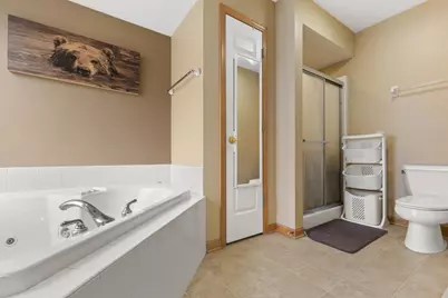 1614  Auburn Ct, Waukesha, WI 53189 - Photo 15