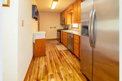 1318 S 10th St, Watertown, WI 53094 - Photo 13