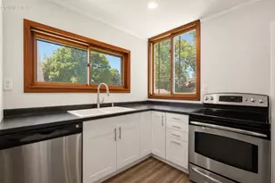 2367 S 66th St, West Allis, WI 53219 - Photo 9