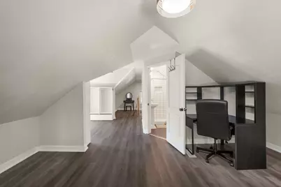 2367 S 66th St, West Allis, WI 53219 - Photo 17