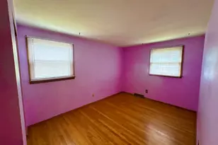 5713 N 96th St, Milwaukee, WI 53225 - Photo 11