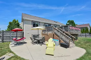 415 E Sunny Hill Dr, Elkhorn, WI 53121 - Photo 21