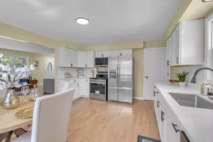 636 Giddings Ave, Sheboygan Falls, WI 53085 - Photo 9