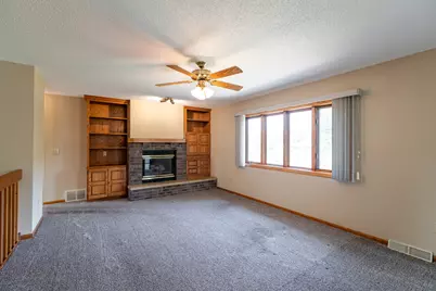 2608  Lakeshore Dr, Campbell, WI 54603 - Photo 5