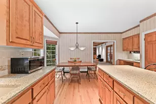 3820 Charter Point Ct, Brookfield, WI 53045 - Photo 13
