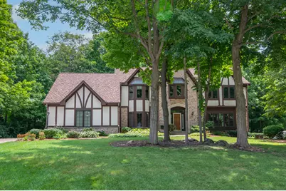 3820  Charter Point Ct, Brookfield, WI 53045 - Photo 37