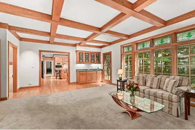 3820  Charter Point Ct, Brookfield, WI 53045 - Photo 9