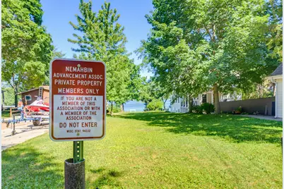 1247 N Breezeland Rd, Summit, WI 53066 - Photo 41
