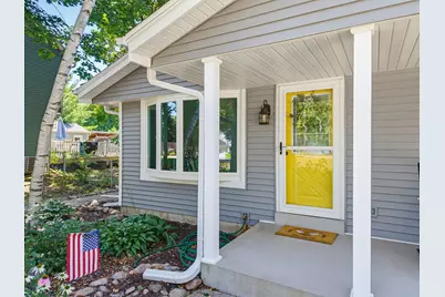 1247 N Breezeland Rd, Summit, WI 53066 - Photo 39