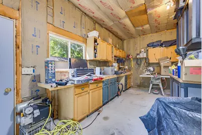 1247 N Breezeland Rd, Summit, WI 53066 - Photo 37