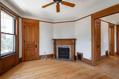 1506 N Jackson St, Milwaukee, WI 53202 - Photo 3