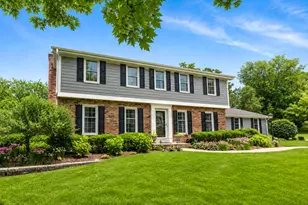 16725 Mary Cliff Ct, Brookfield, WI 53005 - Photo 1
