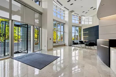 825 N Prospect Ave #901, Milwaukee, WI 53202 - Photo 31