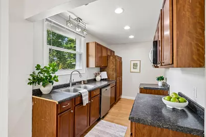 1422 N Second St, Watertown, WI 53098 - Photo 9