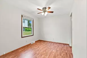 8150 S 58th St, Franklin, WI 53132 - Photo 25