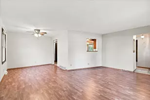 8150 S 58th St, Franklin, WI 53132 - Photo 7